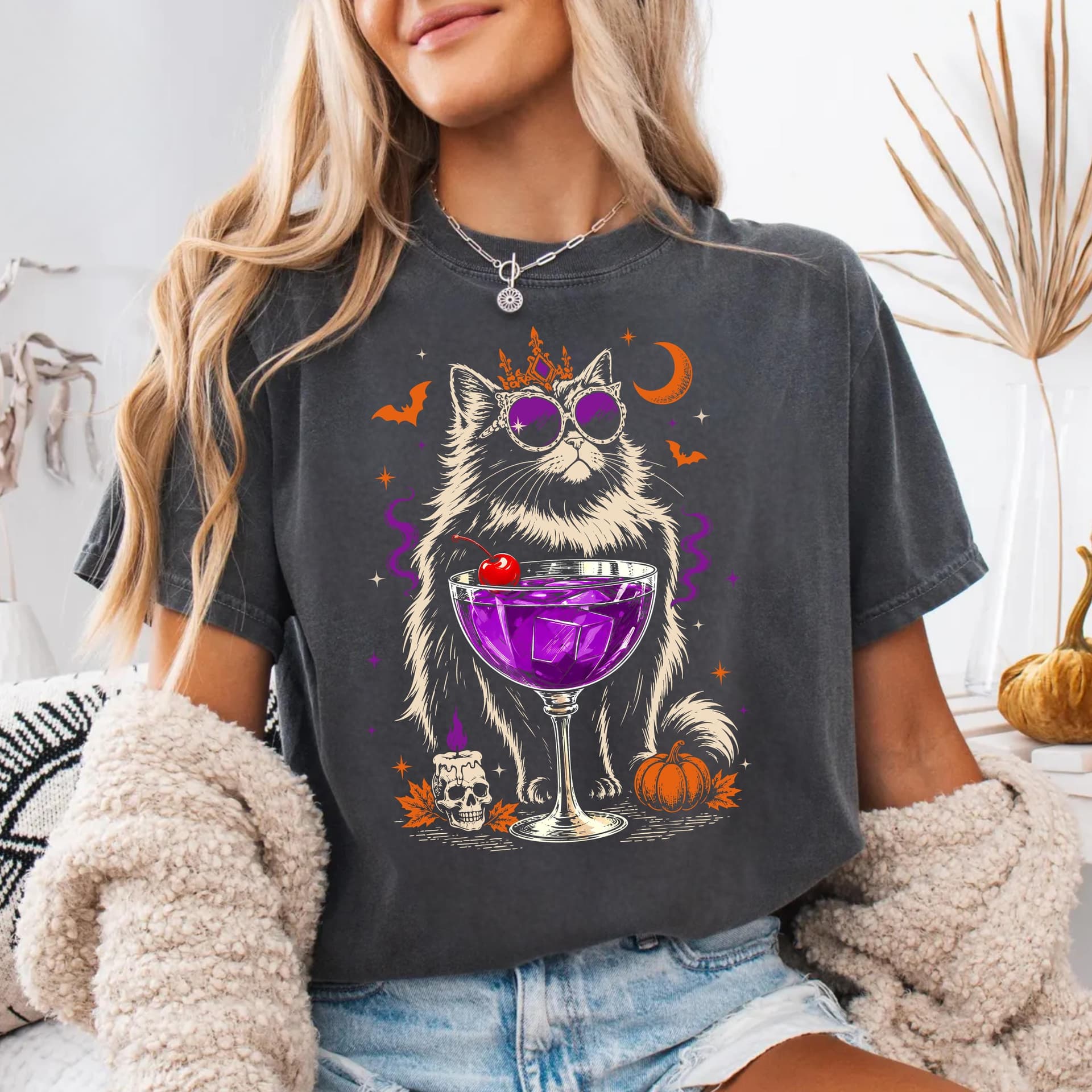 Princess Donut Halloween Shirt, Vintage Halloween Sweatshirt, Dungeon Crawler Carl Litrpg Sci Fi Books Gift